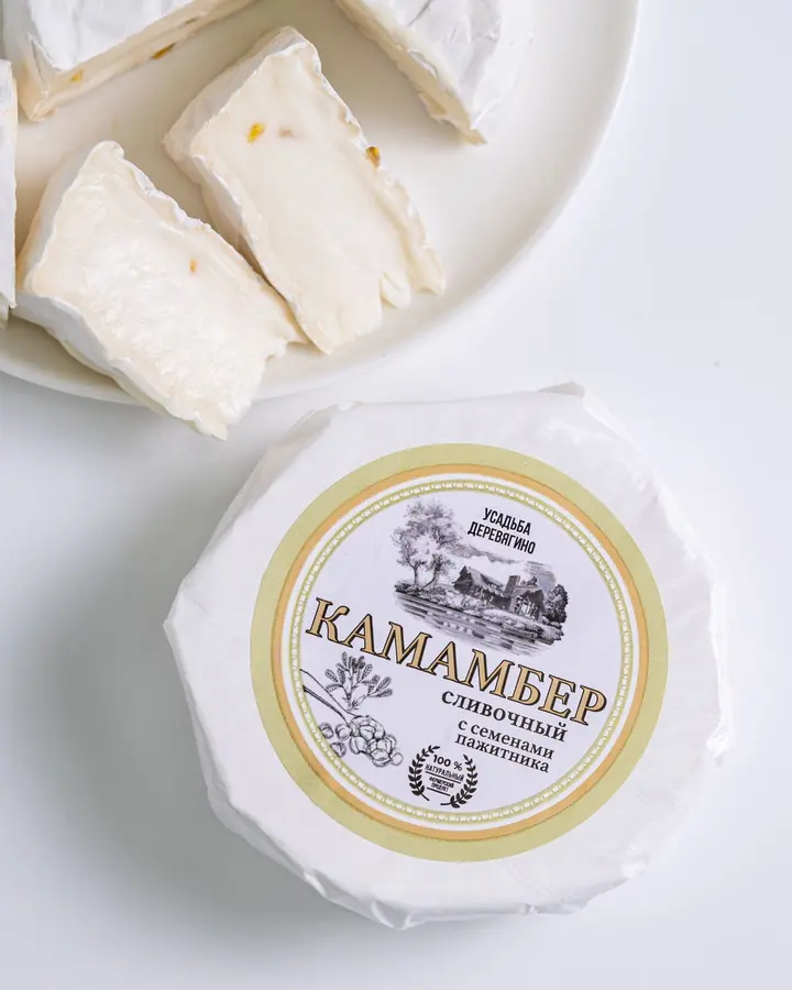 Сыр "Камамбер" коровий с пажитником